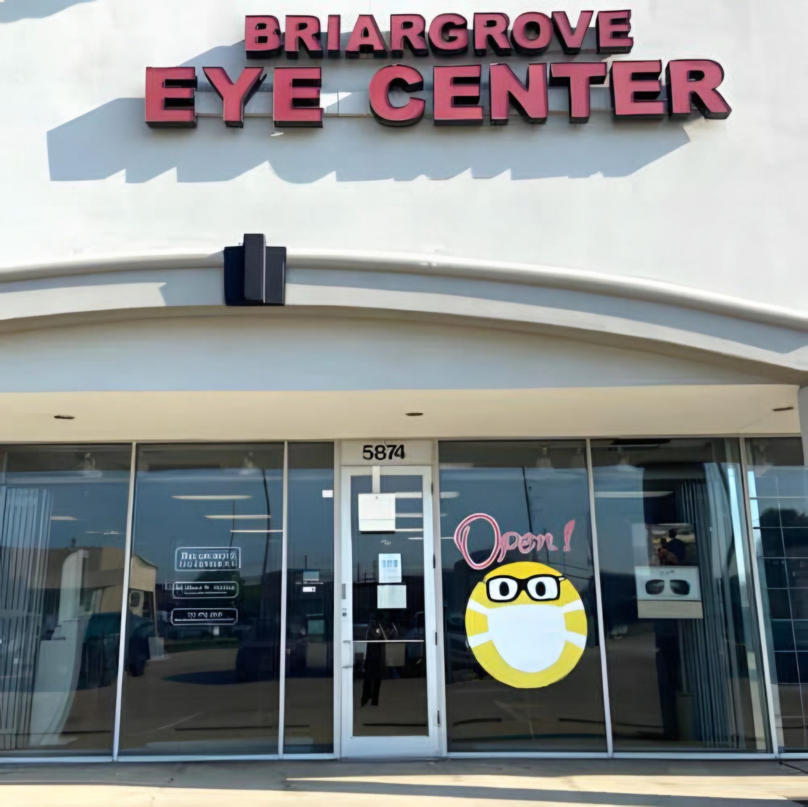 Briargrove Eye Center entrance